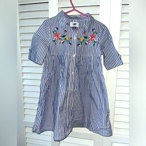 Old Navy button down stripped dress with embroidered flowers 5T